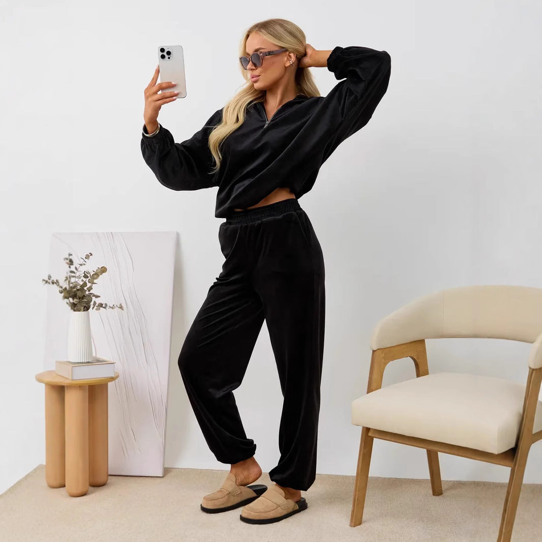 Damer Velour Träningsdräkt med Hög Krage och Elastiska Ärmar Mirla-Eva Jonsson
