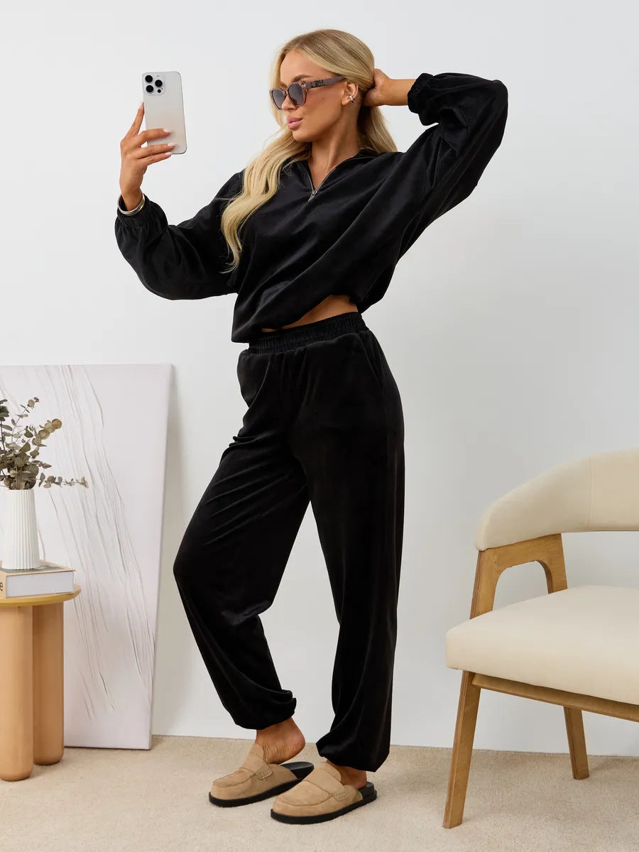 Damer Velour Träningsdräkt med Hög Krage och Elastiska Ärmar Mirla-Eva Jonsson