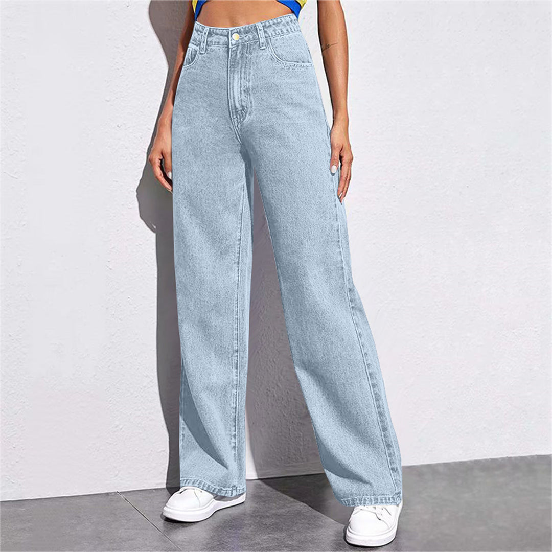 Damer Vida High-Waist Jeans i avslappnad skärning med eleganta detaljer Mirla-Eva Jonsson