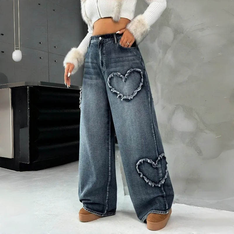 Damer Vida Jeans med hjärtbroderi och avslappnad passform Mirla-Eva Jonsson
