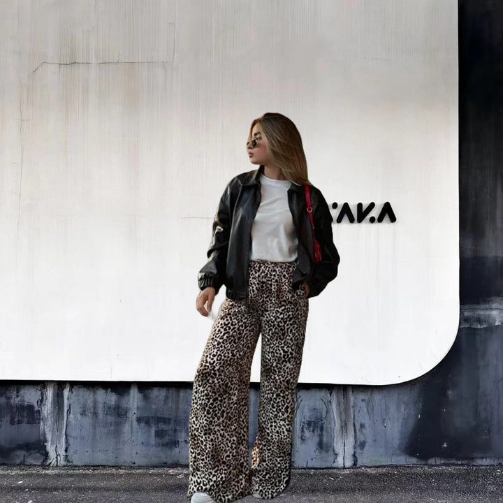 Damer Vida Leoprint-byxor i flödesmaterial Eva Jonsson-Eva Jonsson