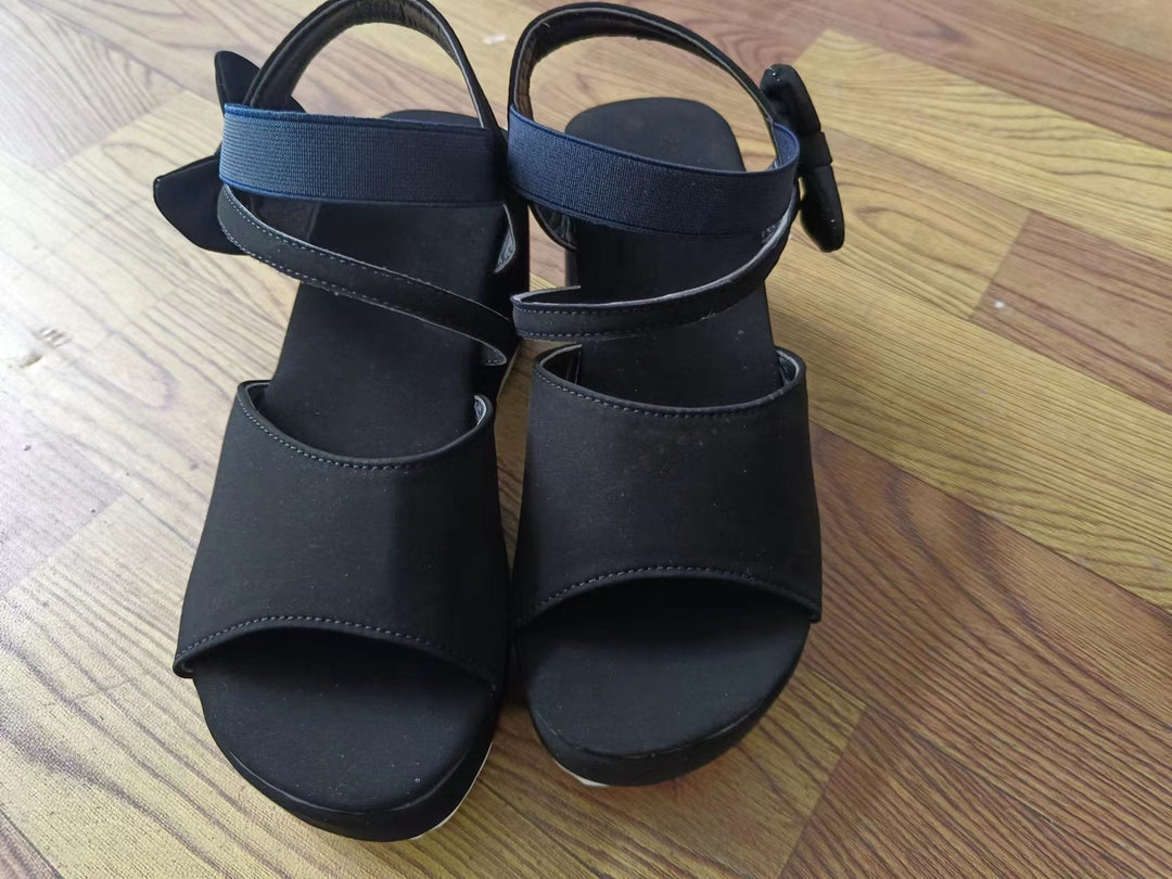 Damer Wedge-sandaler med elegant båtapplikation och halkfri sula Mirla-Eva Jonsson