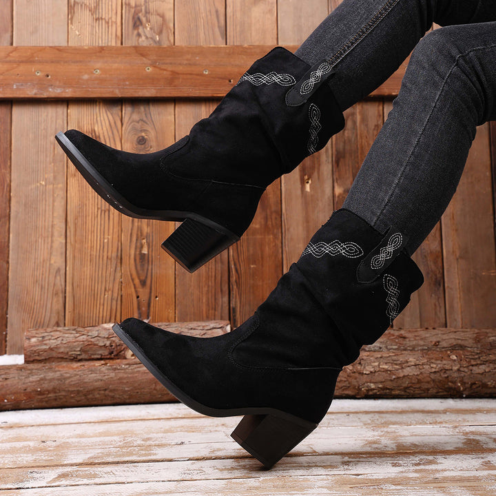 Damer Westernstövlar med elegant slip-on design Mirla-Eva Jonsson