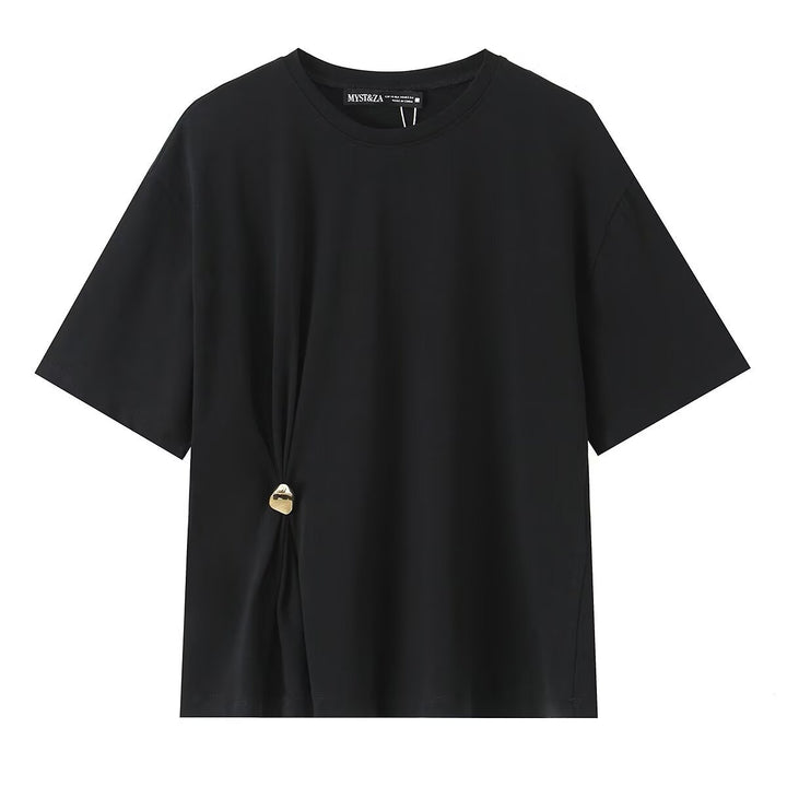 Damer avslappnad T-shirt med elegant knutdetalj Mirla-Eva Jonsson
