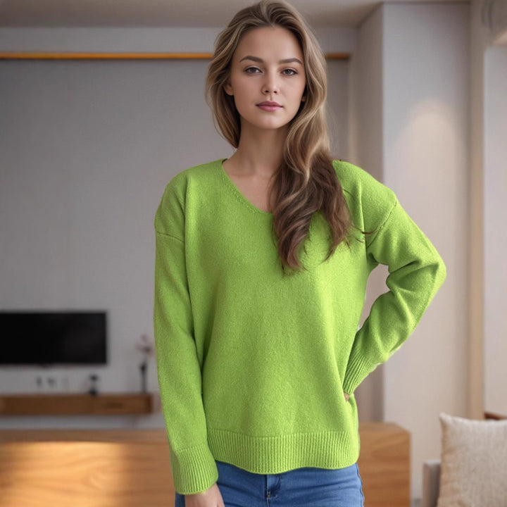 Damer avslappnad V-hals tröja med modern strukturdesign Mirla-Eva Jonsson