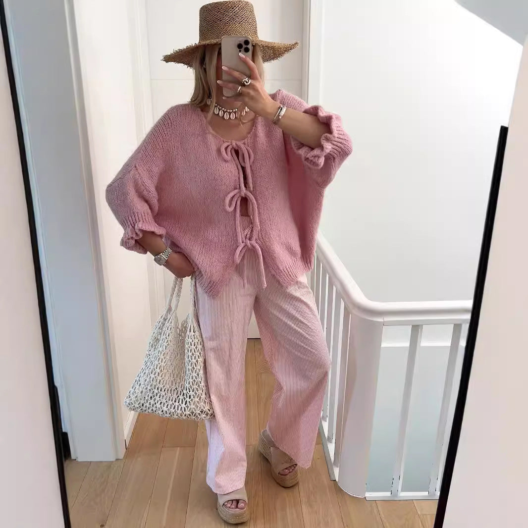 Damer avslappnad cardigan med lekfulla snördetaljer och korta ärmar Mirla-Eva Jonsson