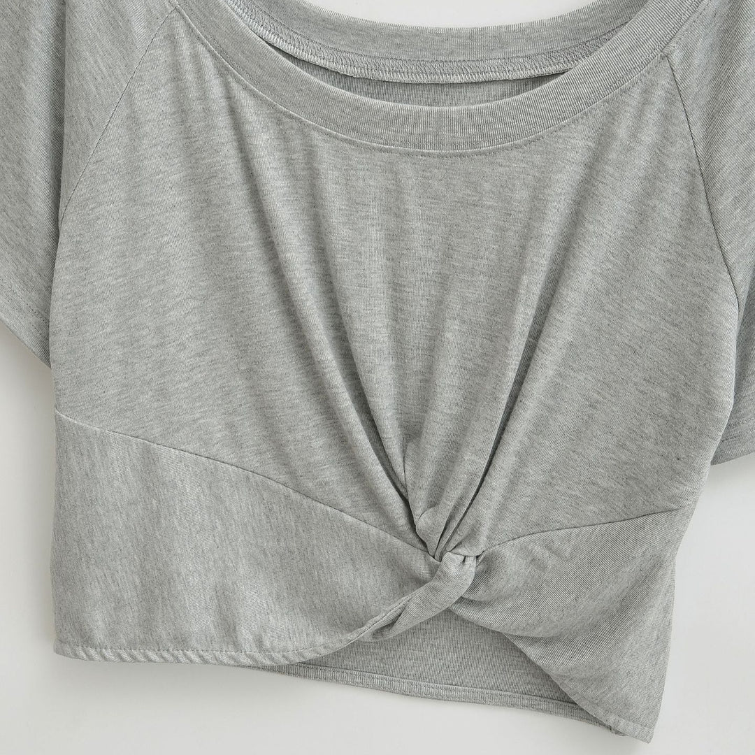 Damer avslappnad cropped topp med knutdetalj Mirla-Eva Jonsson