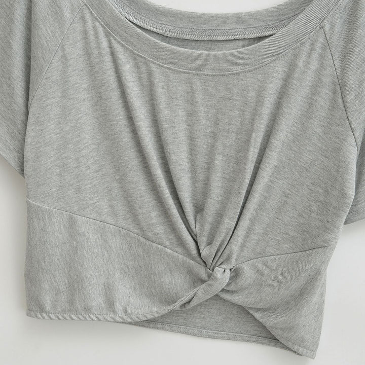 Damer avslappnad cropped topp med knutdetalj Mirla-Eva Jonsson