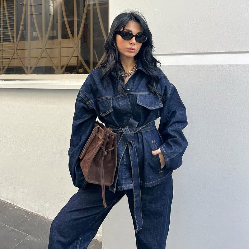 Damer avslappnad denimjacka med bälte och lös passform Mirla-Eva Jonsson