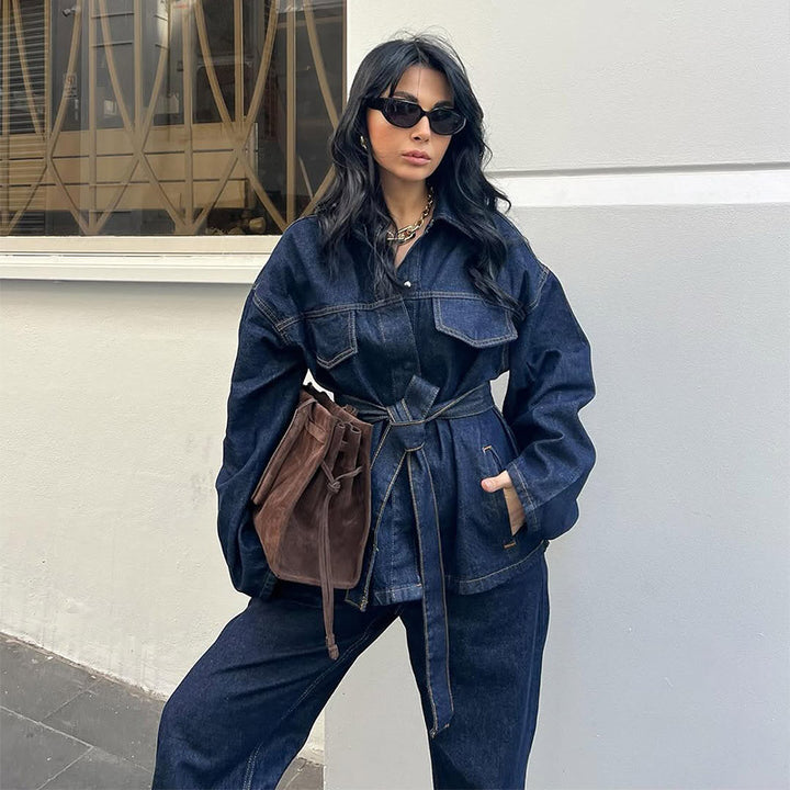 Damer avslappnad denimjacka med bälte och lös passform Mirla-Eva Jonsson