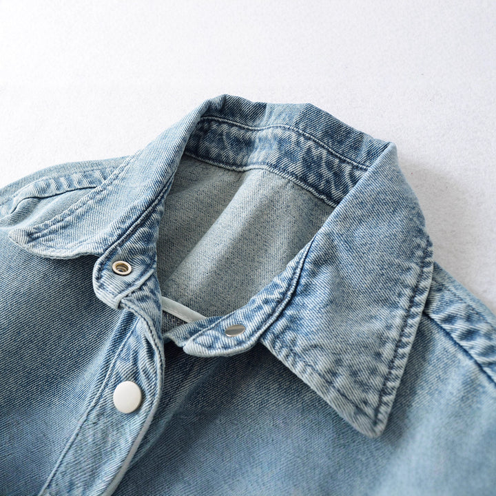 Damer avslappnad denimjacka med praktiska fickor Mirla-Eva Jonsson