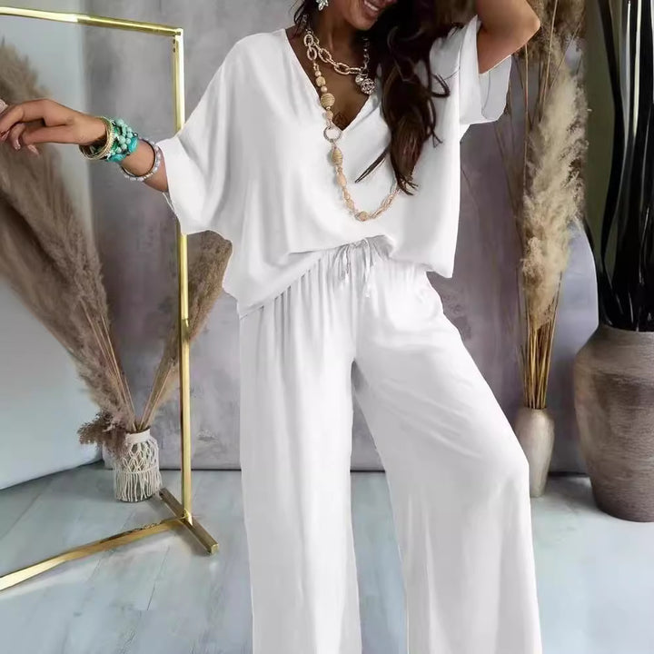 Damer avslappnad, elegant lounge-set Mirla-Eva Jonsson