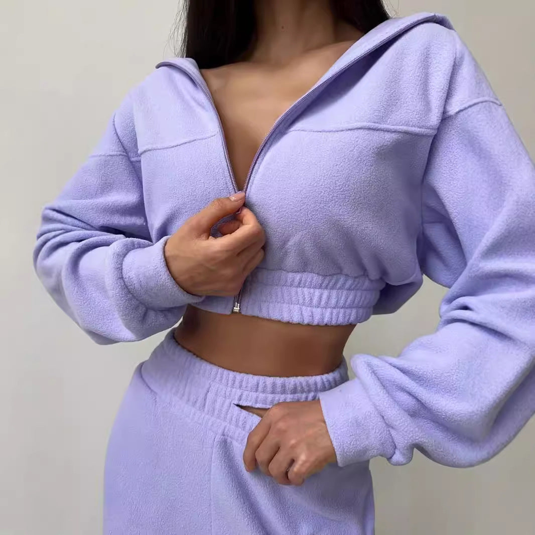 Damer avslappnad fleece-set med croppad hoodie och bekväma byxor Mirla-Eva Jonsson