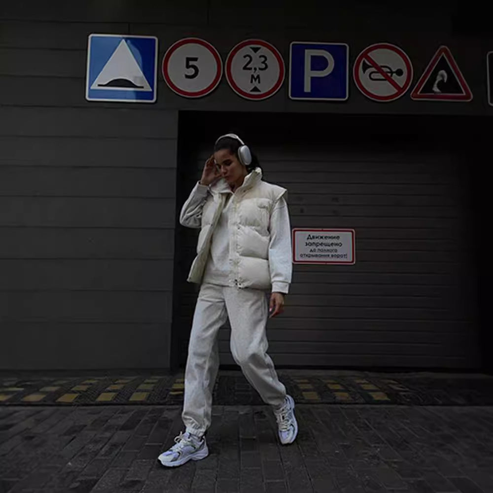 Damer avslappnad fleece sweat suit med dragkedja och snörning Mirla-Eva Jonsson