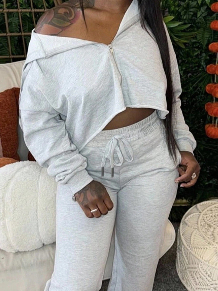 Damer avslappnad fritidsdräkt med croptop och elastisk midja Mirla-Eva Jonsson