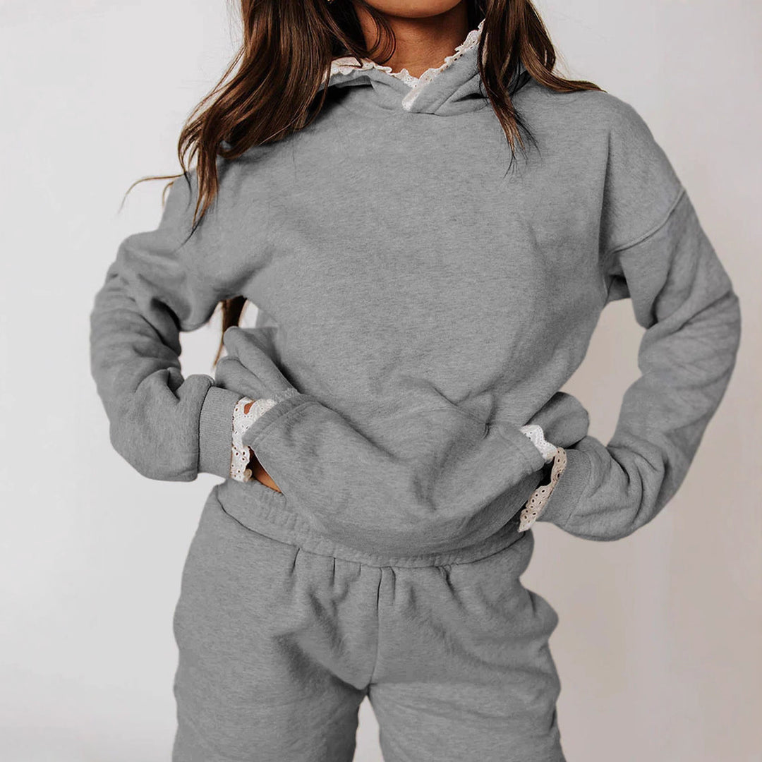 Damer avslappnad hooded blus med spetsdetaljer Mirla-Eva Jonsson