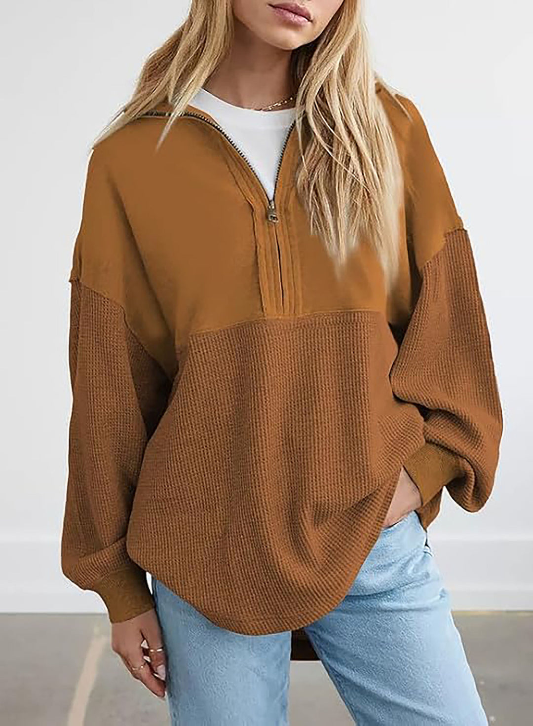 Damer avslappnad hoodie med halv lång dragkedja och strukturerat material Eva Jonsson-Eva Jonsson