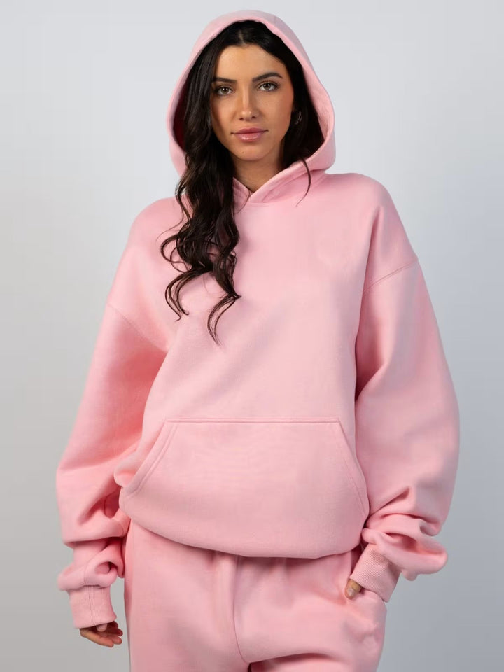 Damer avslappnad hoodie med lös passform och känguruficka Mirla-Eva Jonsson