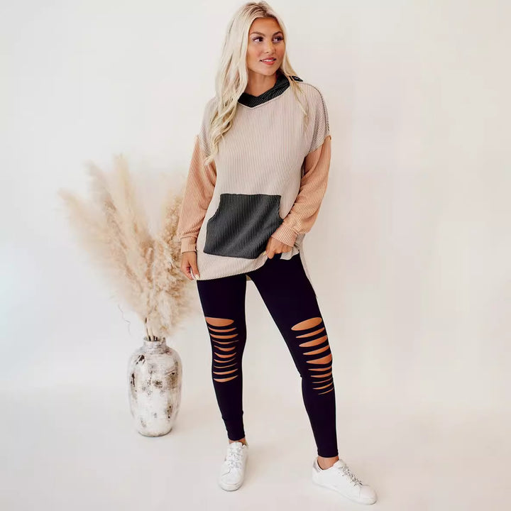 Damer avslappnad hoodie med strukturerad design och praktiska fickor Eva Jonsson-Eva Jonsson