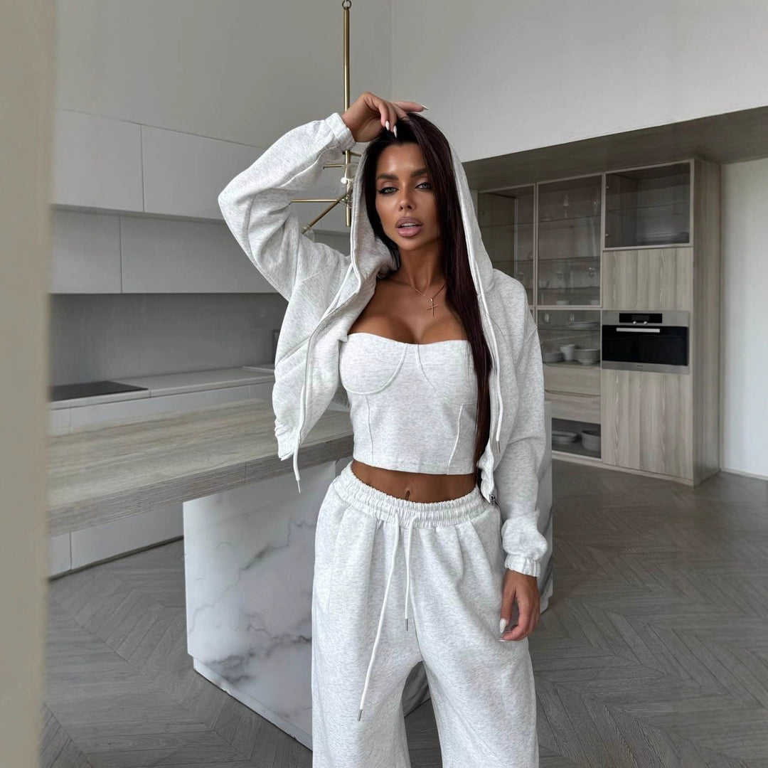 Damer avslappnad hoodie-set med figurnära topp och vida joggerbyxor Eva Jonsson-Eva Jonsson