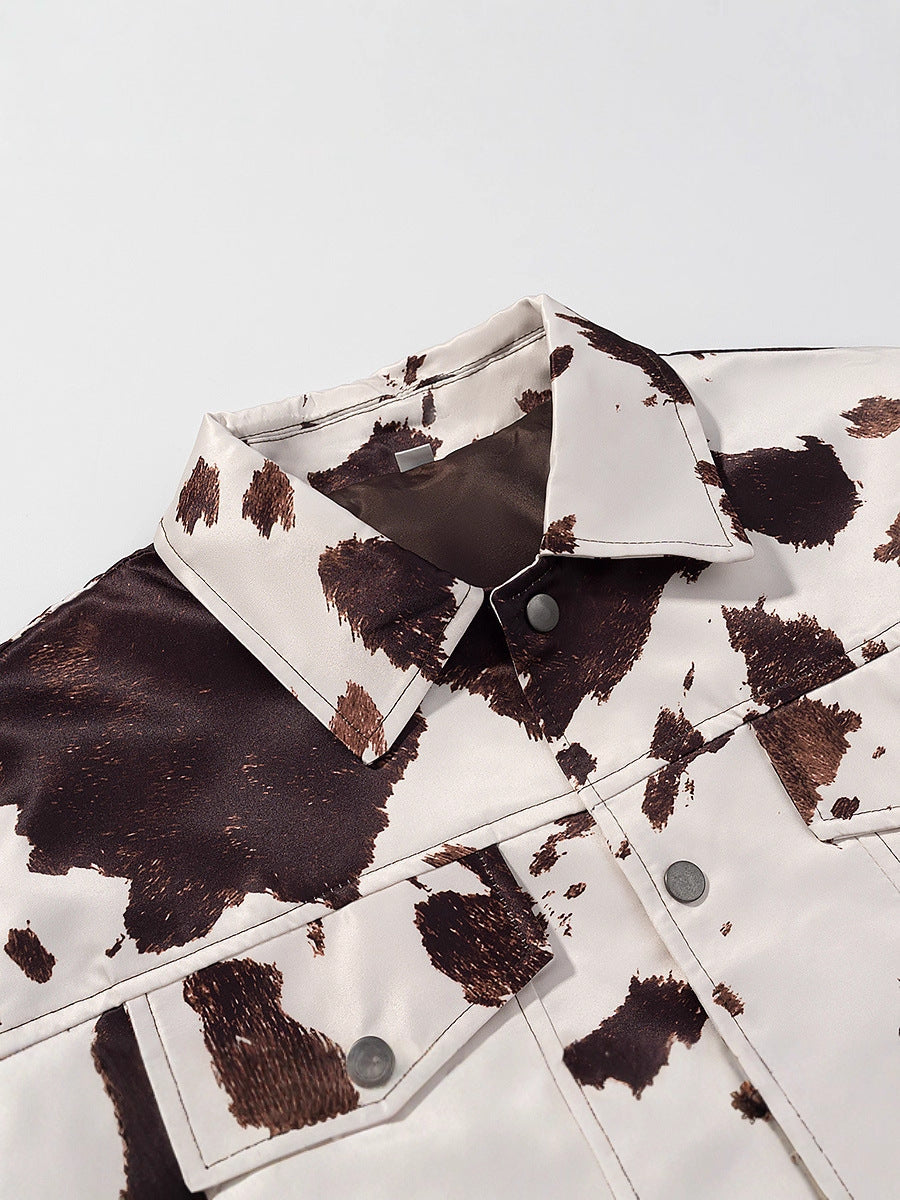 Damer avslappnad jeansjacka i modernt cow-print-design Mirla-Eva Jonsson