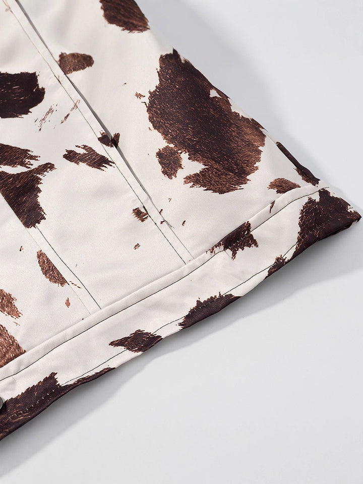 Damer avslappnad jeansjacka i modernt cow-print-design Mirla-Eva Jonsson