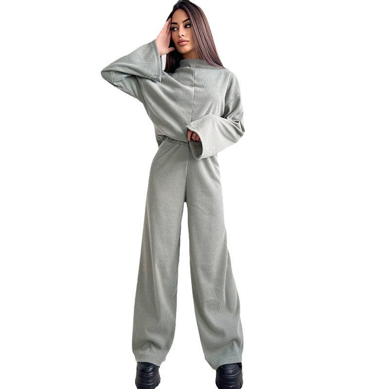 Damer avslappnad jumpsuit i mjukt rippat material Mirla-Eva Jonsson