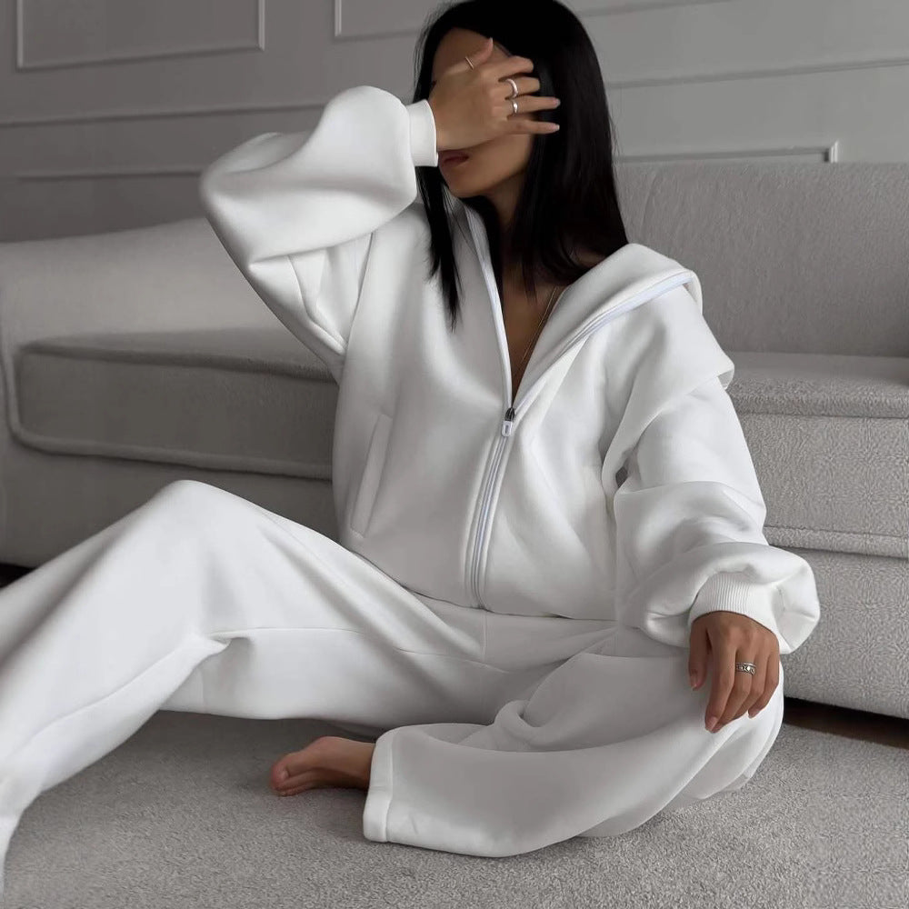 Damer avslappnad jumpsuit med huva och dragkedja Mirla-Eva Jonsson