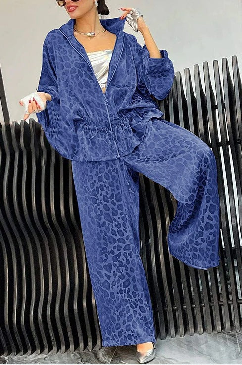 Damer avslappnad jumpsuit med trendigt leopardmönster och vid passform Eva Jonsson-Eva Jonsson
