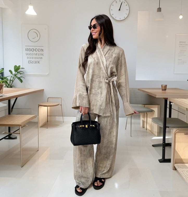 Damer avslappnad kimono-byxdress med bälte Eva Jonsson-Eva Jonsson