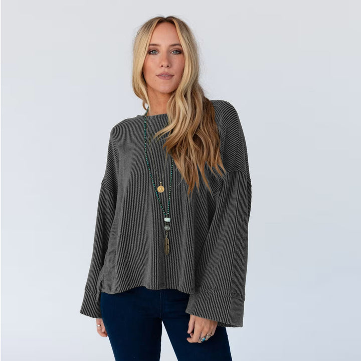 Damer avslappnad långärmad tröja med strukturerad design Mirla-Eva Jonsson