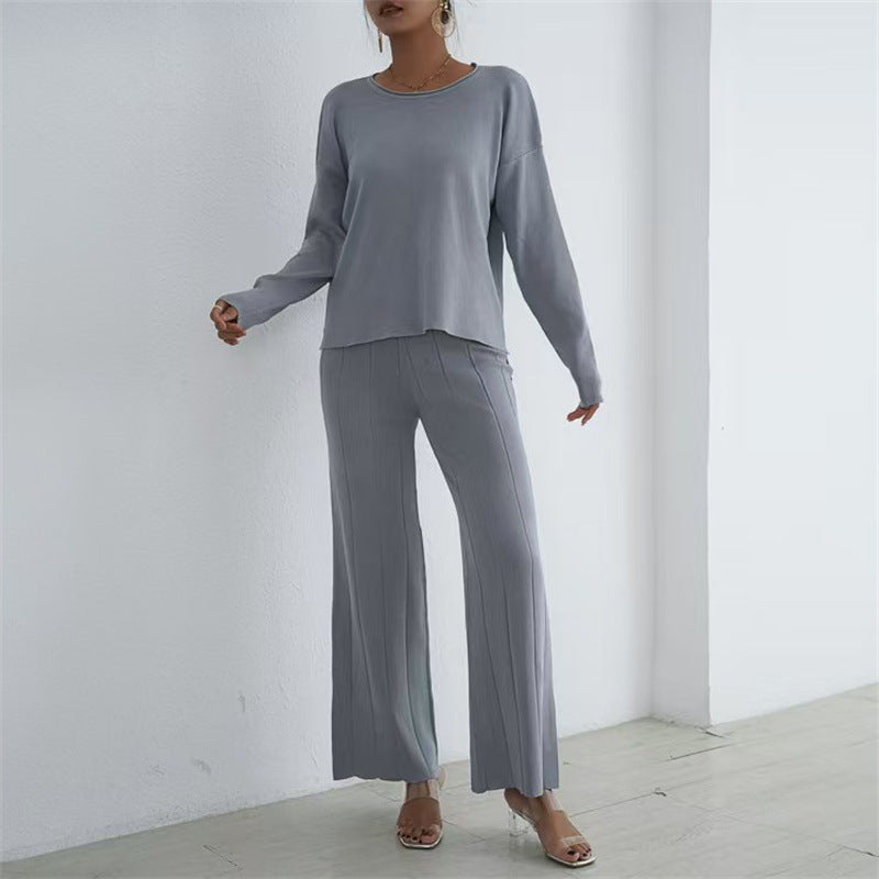 Damer avslappnad och elegant stickad loungewear-set med breda ben och fina ribbstrukturer Mirla-Eva Jonsson