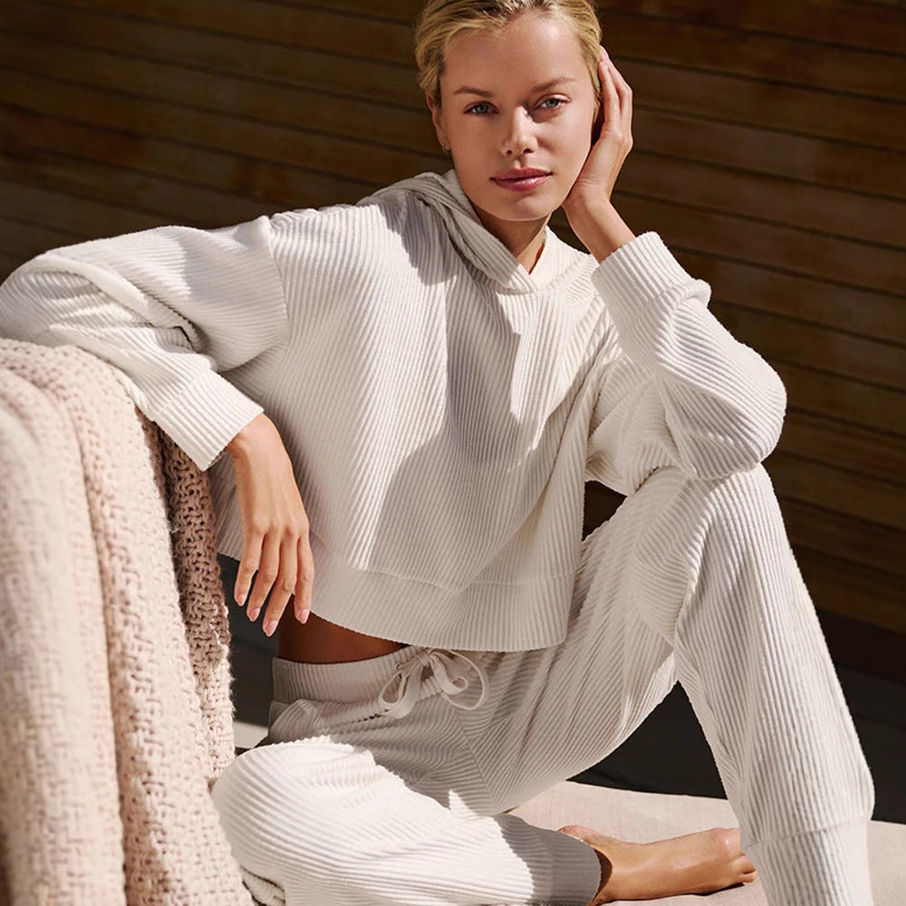 Damer avslappnad och lättviktig sweat-suit Mirla-Eva Jonsson