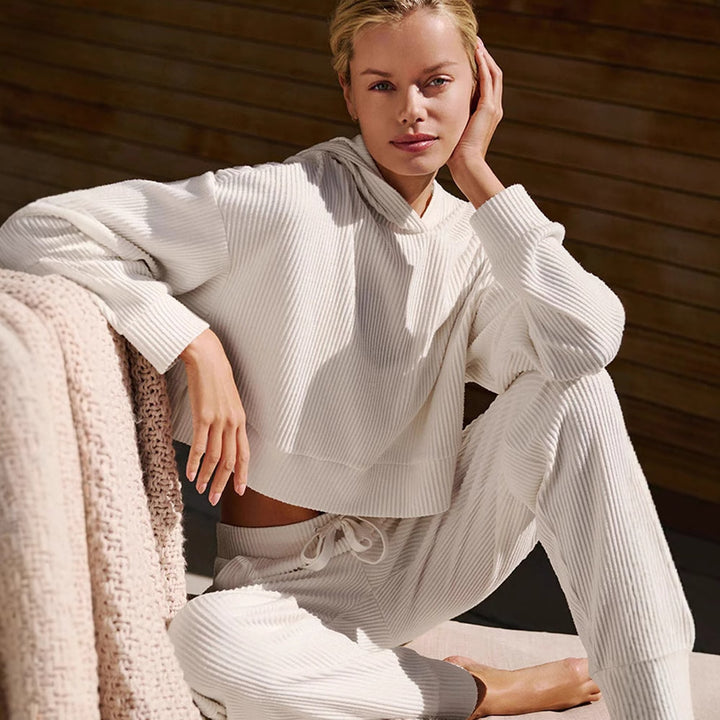 Damer avslappnad och lättviktig sweat-suit Mirla-Eva Jonsson