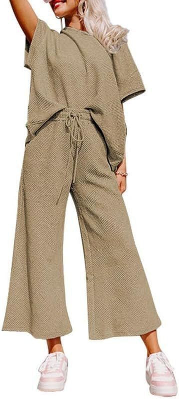 Damer avslappnad och luftig jumpsuit-set med vida ben och midjeåtdragning Mirla-Eva Jonsson