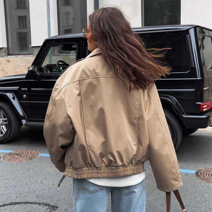 Damer avslappnad oversized jacka med stilfull krage Mirla-Eva Jonsson