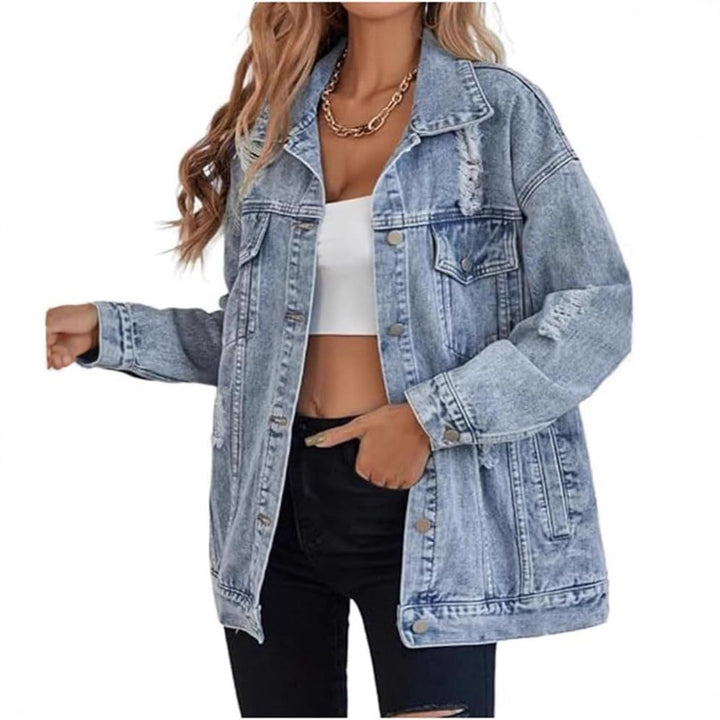 Damer avslappnad oversized jeansjacka med slitna detaljer och högkvalitativa metallknappar Eva Jonsson-Eva Jonsson