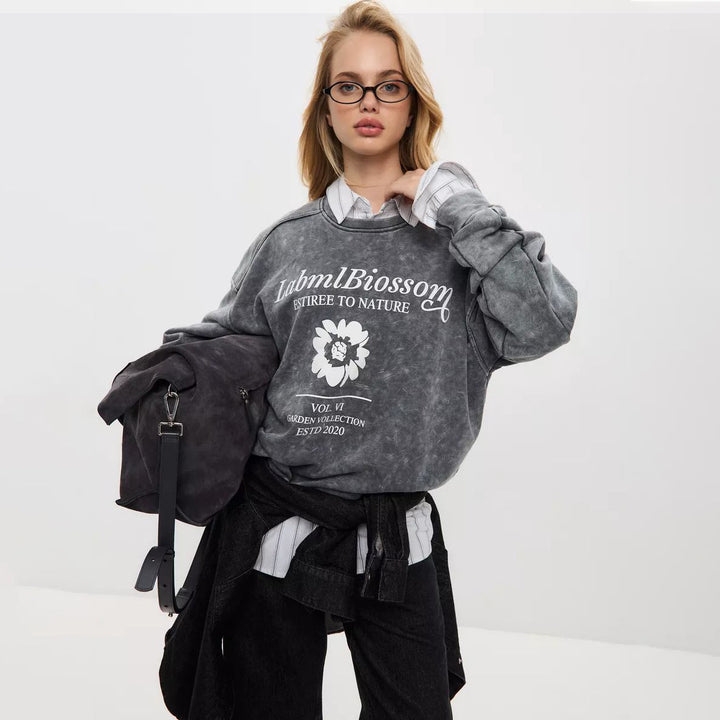 Damer avslappnad oversized sweatshirt med kreativ blomstertryck Eva Jonsson-Eva Jonsson