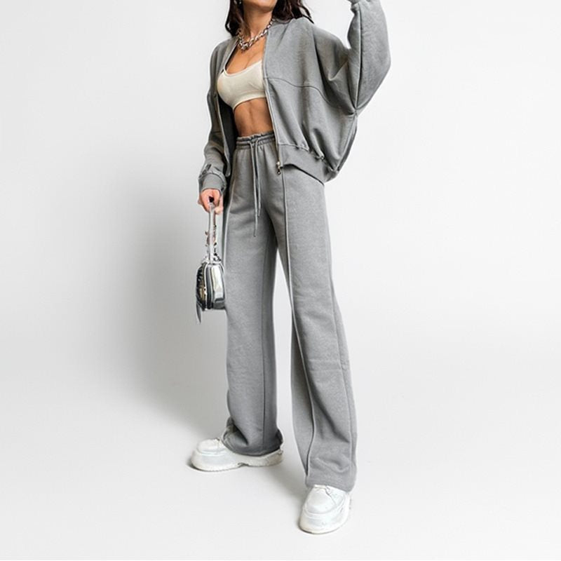 Damer avslappnad oversized tröja och joggingset Mirla-Eva Jonsson