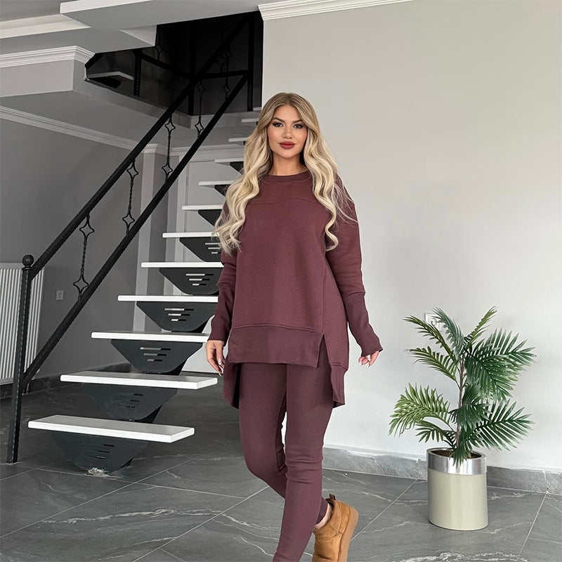 Damer avslappnad sportensemble med oversized tröja och leggings Mirla-Eva Jonsson