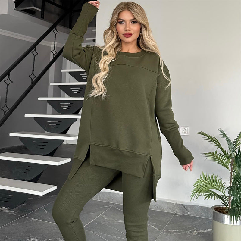 Damer avslappnad sportensemble med oversized tröja och leggings Mirla-Eva Jonsson