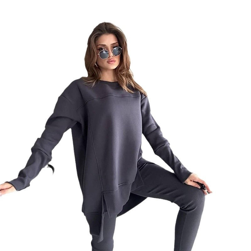 Damer avslappnad sportensemble med oversized tröja och leggings Mirla-Eva Jonsson