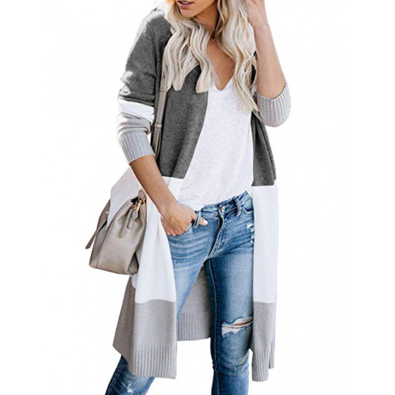Damer avslappnad stickad cardigan med moderna färgblockdetaljer och långa ärmar Mirla-Eva Jonsson