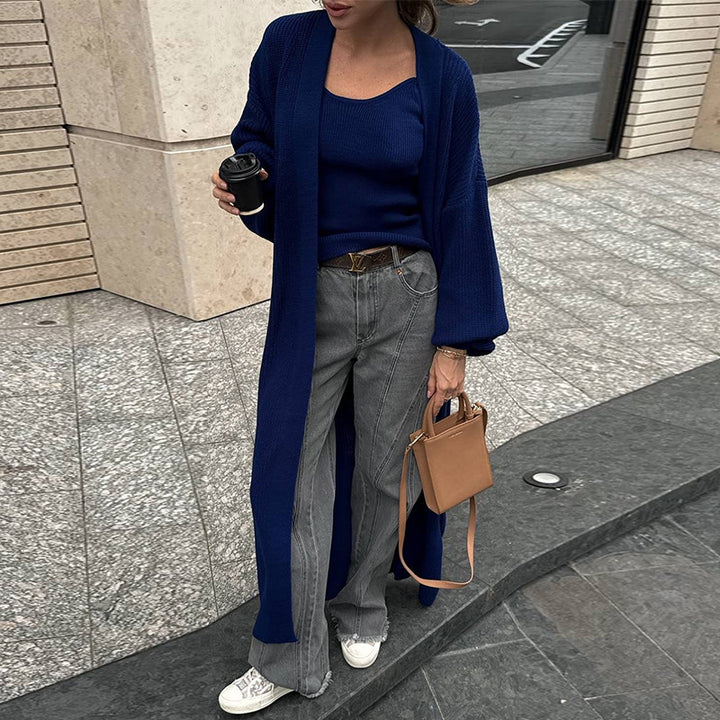 Damer avslappnad stickad kappa Mirla-Eva Jonsson