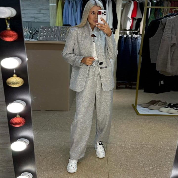 Damer avslappnad sweater-blazer-kombination med vida byxor Mirla-Eva Jonsson