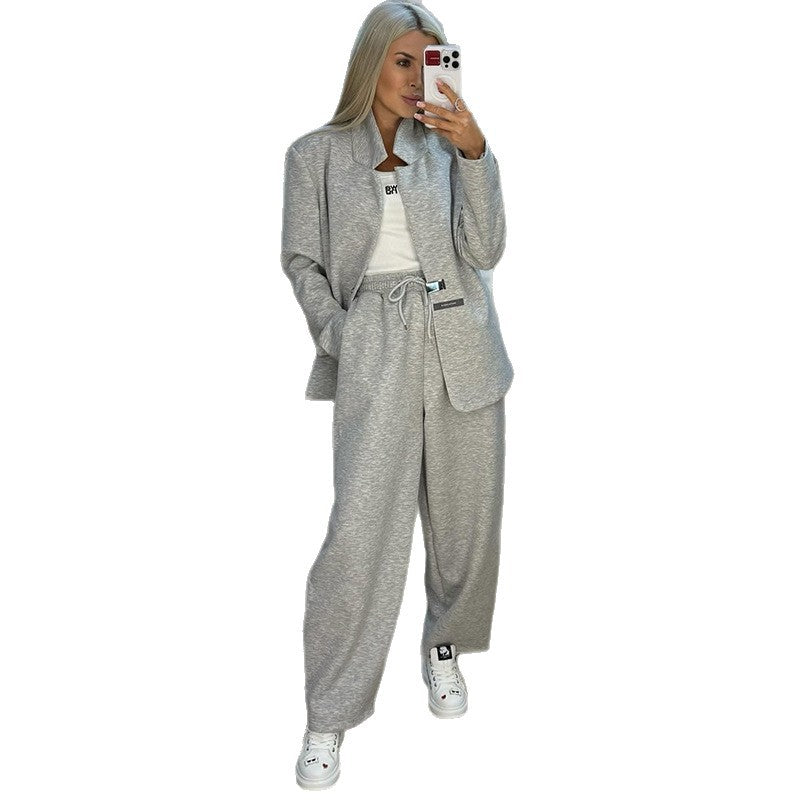 Damer avslappnad sweater-blazer-kombination med vida byxor Mirla-Eva Jonsson