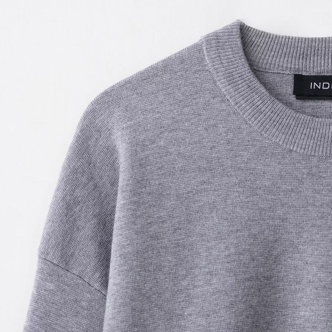 Damer avslappnad sweatpullover med oversized passform och klassisk rundhals Mirla-Eva Jonsson