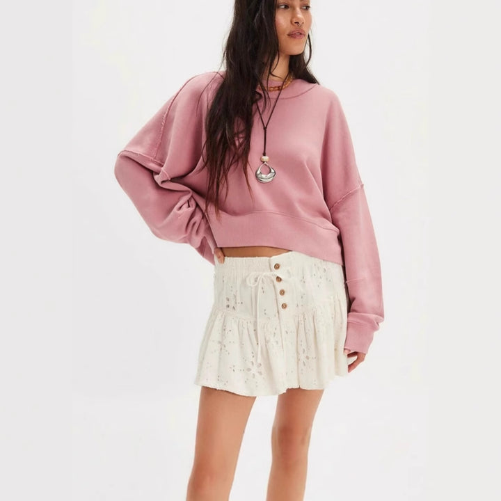 Damer avslappnad sweatshirt med snygg design och överlappande axlar Eva Jonsson-Eva Jonsson