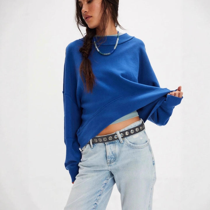 Damer avslappnad sweatshirt med snygg design och överlappande axlar Eva Jonsson-Eva Jonsson