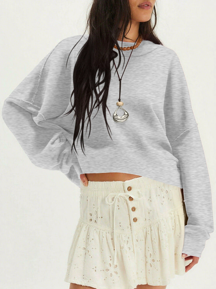 Damer avslappnad sweatshirt med snygg design och överlappande axlar Eva Jonsson-Eva Jonsson